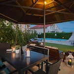 Apartment Seaview Tihi Ii *