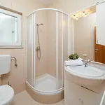 Apartment Seaview Tihi Ii