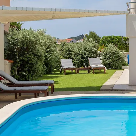 Seaview Tihi Ii * וודיצה