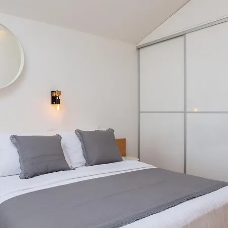 Seaview Tihi Ii וודיצה