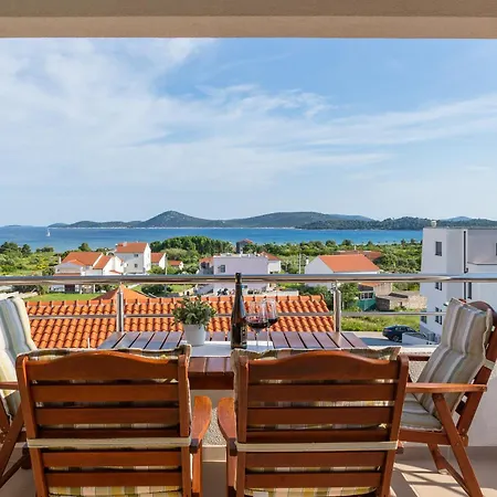 Seaview Tihi Ii *